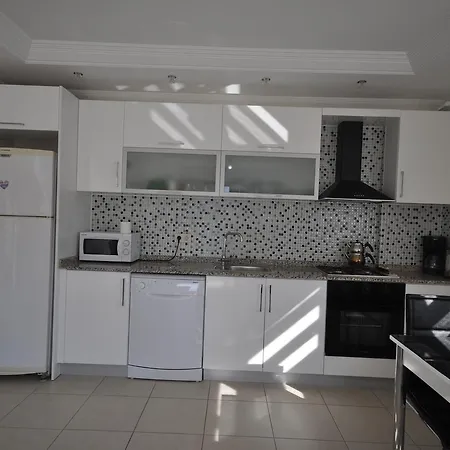 Mimoza Apartment *