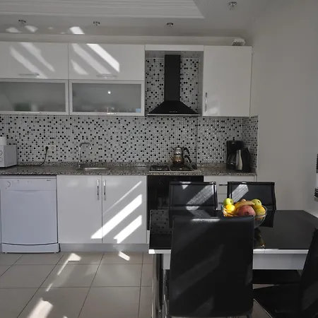 Mimoza Apartment