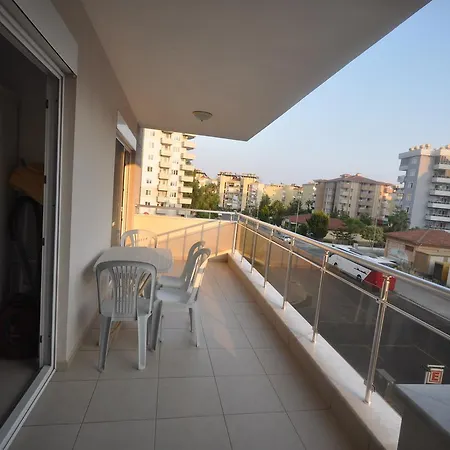 Mimoza Apartment *